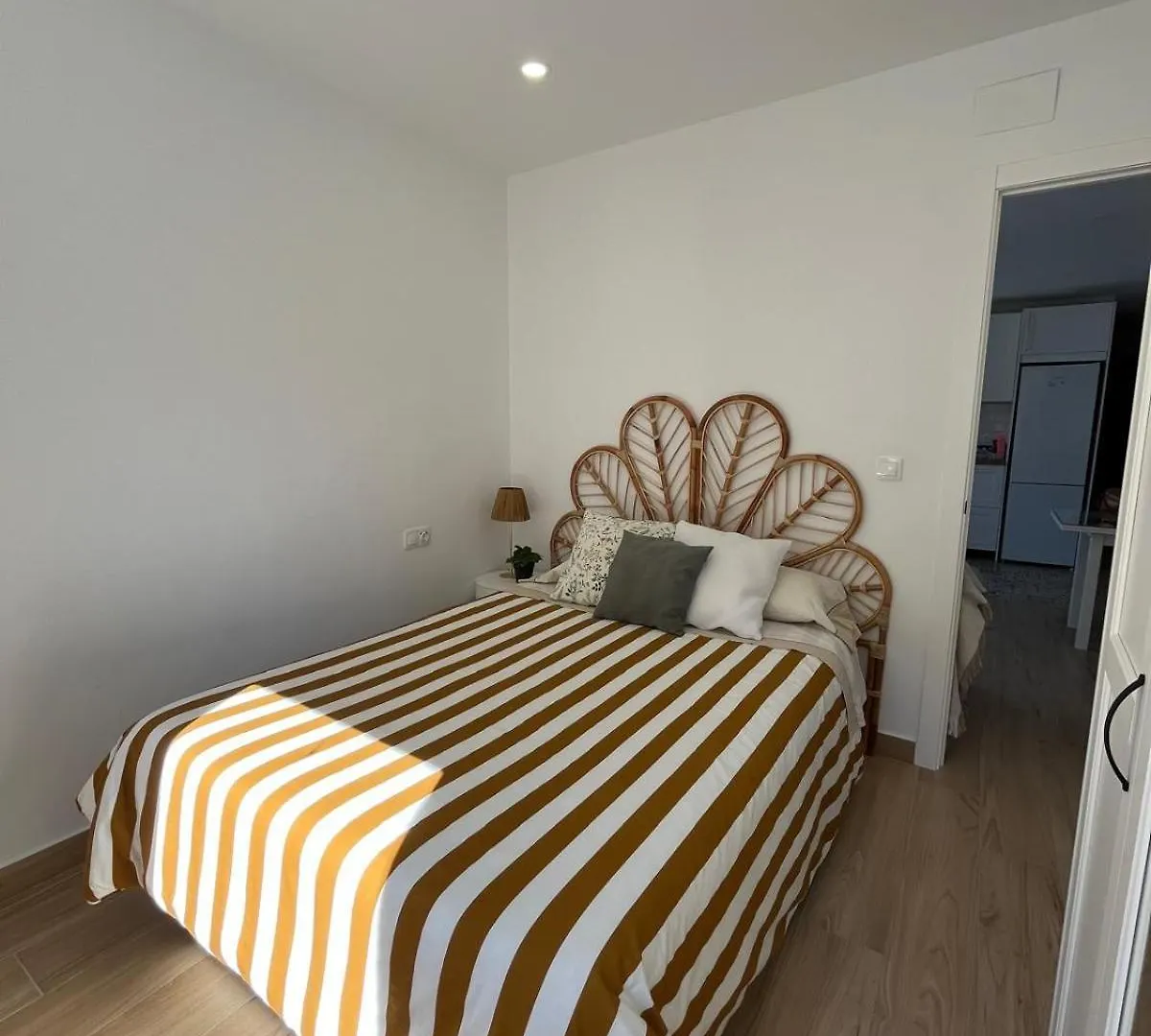 The Traveller'S House Con Vistas A Playa La Caleta Apartment Cadiz