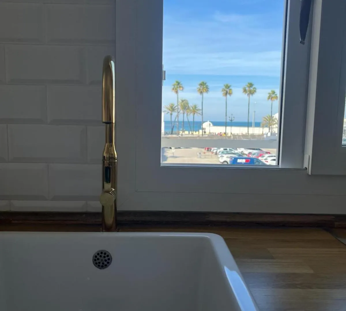The Traveller'S House Con Vistas A Playa La Caleta Apartment Cadiz Spain
